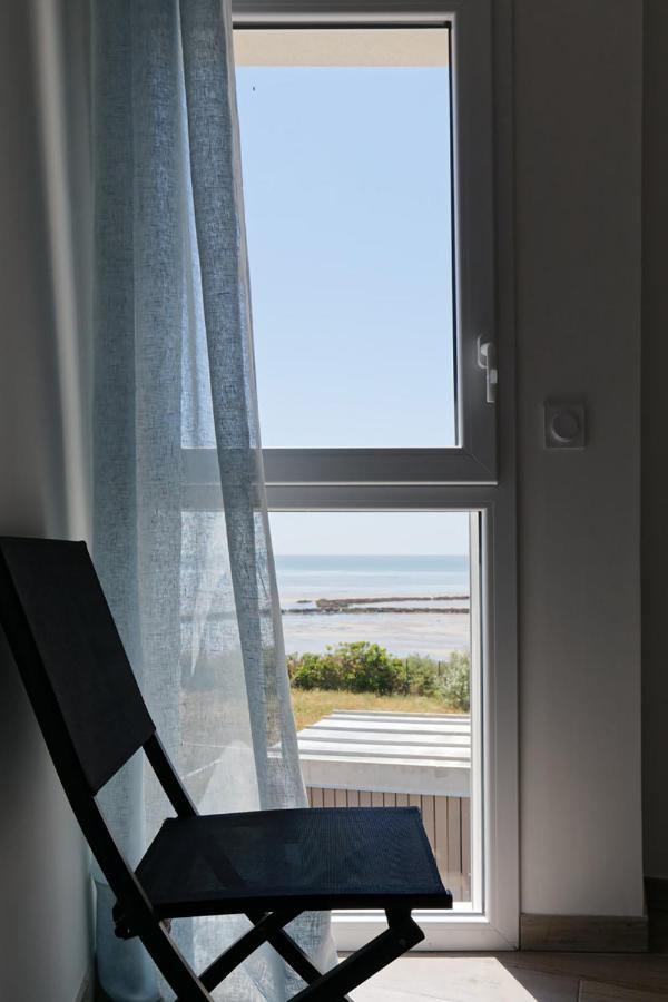Face A La Mer - 50 M De La Plage Des Homardiers La Gueriniere Exterior photo